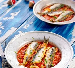 Sardinky v ostré rajčatové omáčce