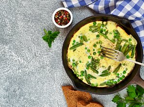 Bramborová frittata s chřestem