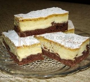 Tříbarevný koláč