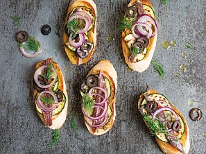 Chlebíčky s ančovičkami