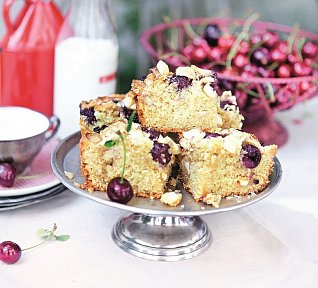 Třešňové blondies Třešňové blondies