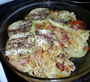 Zapékané těstoviny s cuketou