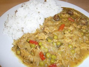 Veganský indický sójový guláš Veganský indický sójový guláš