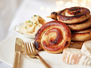 Vinná klobása s vejmrdou