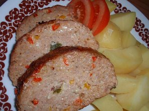 Barevná masovo-sýrová sekaná (karbanátky)