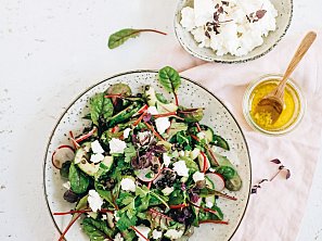 Čočkový salát s ředkvičkami a fetou