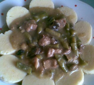 Vepřové na houbách s fazolkami