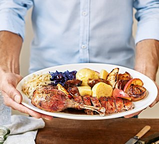 Dušené bílé zelí