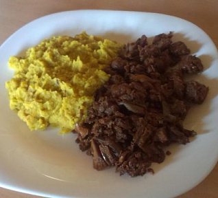 Sójové kostky s hlívou ústřičnou