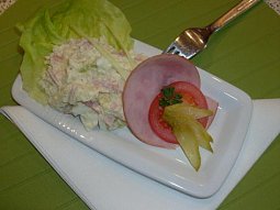 Květákový salát s bramborami