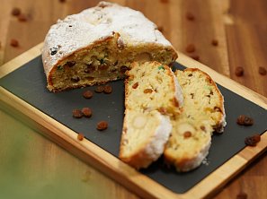 Štola s marcipánem