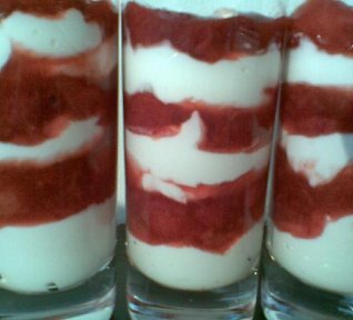 Jahodovo - vanilkový tvaroh