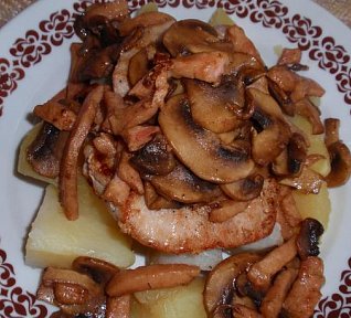 Přírodní plátek se šunkou a žampiony