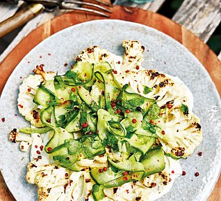 Květákové steaky z grilu