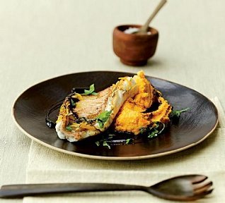 Pečená ryba s karotkovým pyré