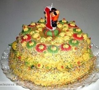 Dětský dvoupatrový dort