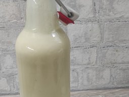 Vaječný likér z domácího kondenzovaného mléka