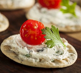 Nivová pomazánka s mozzarelou