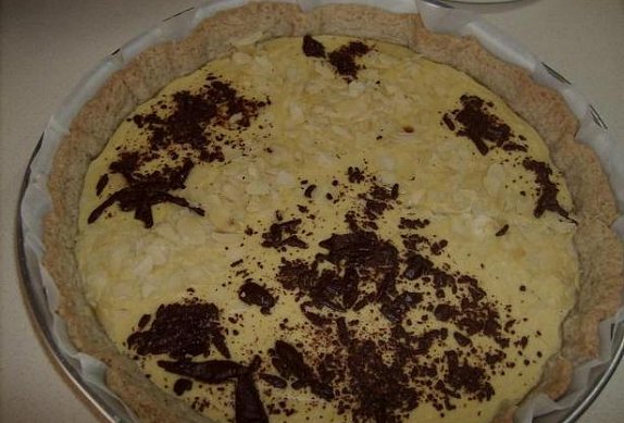Linecký koláč s ricottou a broskvemi