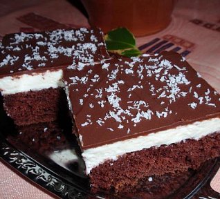 Kokosové řezy - krémové s polevou