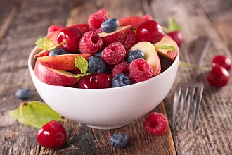 Recept na ovocný salát – postup přípravy, suroviny a více variant receptu
