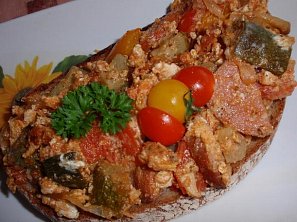 Jednoduché lečo z trouby