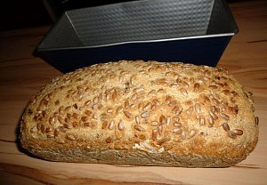 Zdravý chléb do formy