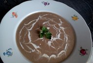 Bramborovo-žampionová krémová polévka