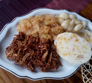 Trhaná vepřová plec