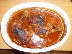 Kuřecí stehna na víně