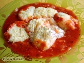 Tvarohové noky v rajčatové omáčce