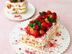 Letní tiramisu s jahodami a malinami