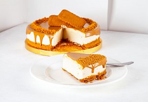 Lotus cheesecake