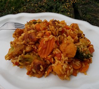 Kuřecí kari se zeleninou a rýží