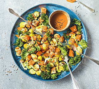 Pečená zelenina s miso omáčkou