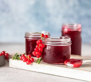 Domácí rybízová marmeláda