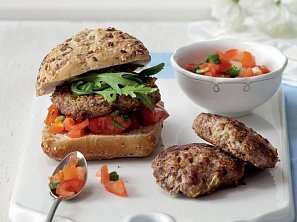 Kapustové hamburgery s rajčatovou salsou