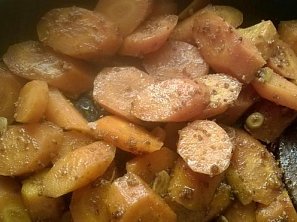 Pikantní kořeněná mrkev