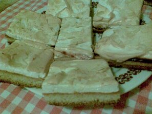 Sněhový koláč s marmeládou Sněhový koláč s marmeládou