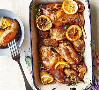 Pečený králík s citronem a bylinkami