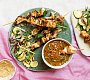 Kuřecí satay s arašídovou omáčkou