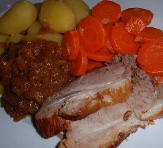 Vepřovka z papiňáku Vepřovka z papiňáku