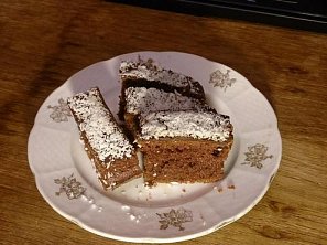 Perník s čokoládou a kokosem