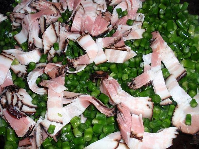 Česnekové výhonky s rýží