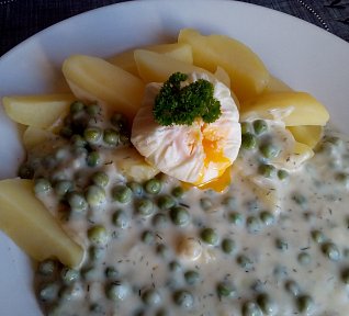 Hrášek na smetaně s koprem