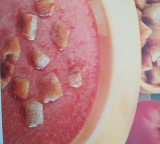 Italský rajčatový krém s vaječnými obláčky