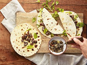 Husí játra v lokši