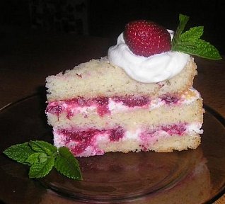 Piškotový vynikající dort