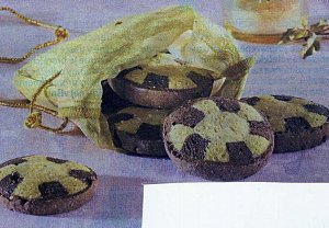 Dvoubarevné perníkové sušenky