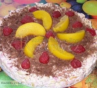 Nepečený tvarohový dort s ovocem